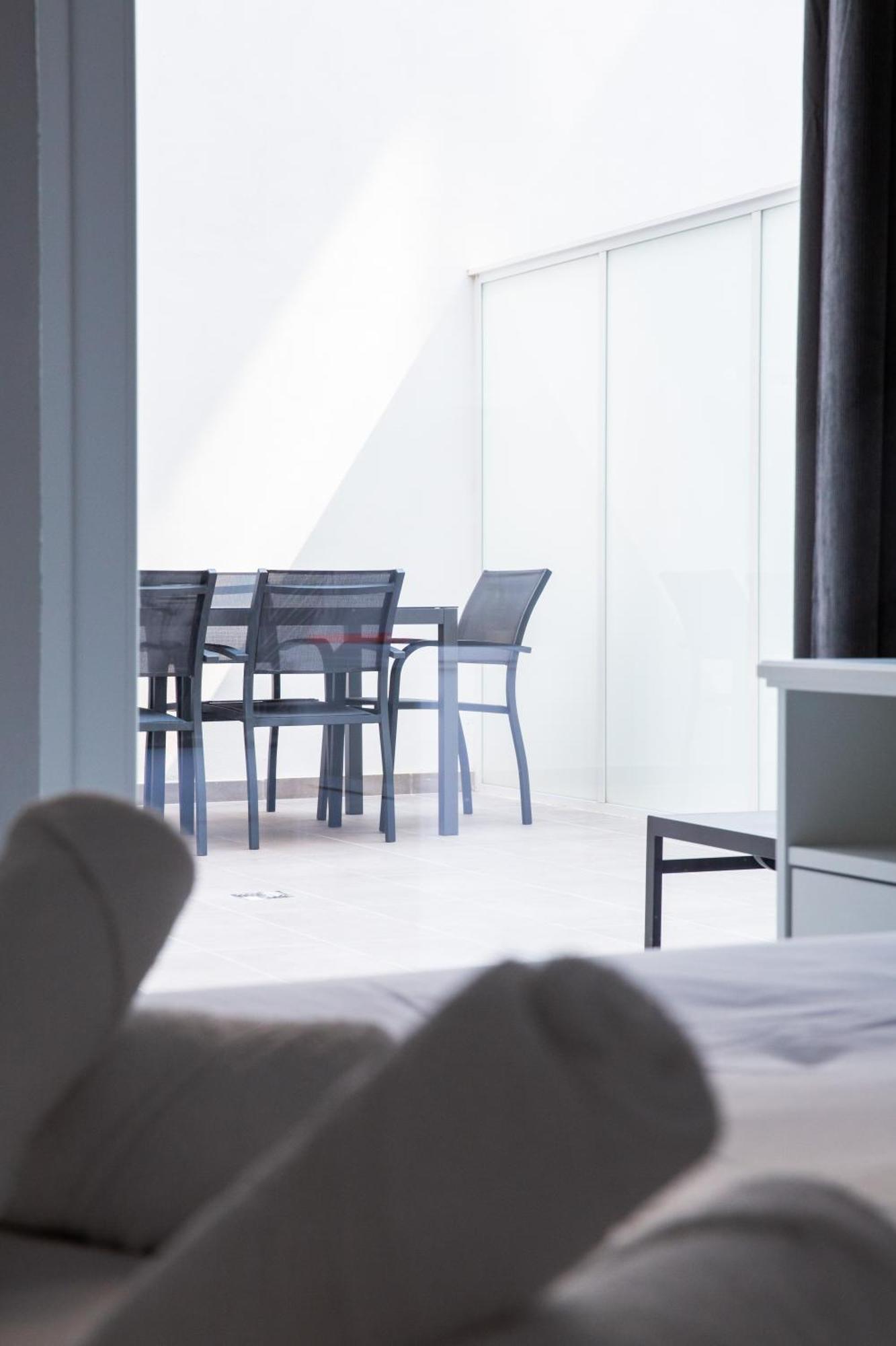 Sliema 2Beds Backyard Flat By Arcobnb エクステリア 写真